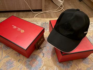 Loro piana hat black beschikbaar voor biedingen