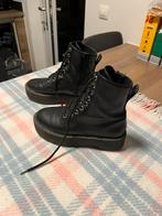 Bottes noires pour femme/fille taille 36 en bon état, ANDERE, Enlèvement ou Envoi, Comme neuf, Boots et Botinnes