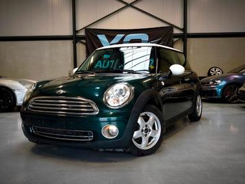 Mini Cooper one panodak navi prof bi-xenon zetelverw PDC  beschikbaar voor biedingen