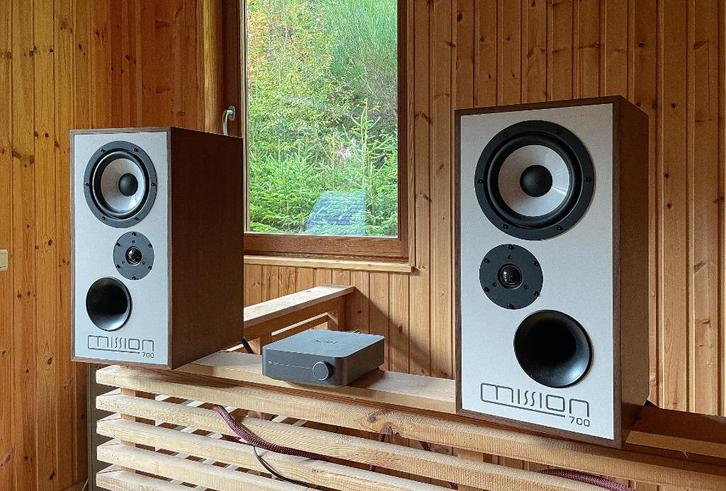 Mission 700-luidsprekers, Audio, Tv en Foto, Luidsprekerboxen, Zo goed als nieuw, Front, Rear of Stereo speakers, 60 tot 120 watt