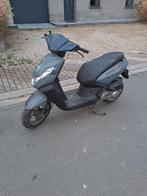 Bromfiets klasse A peugeot Kisbee, Fietsen en Brommers, Ophalen, Gebruikt, Klasse A (25 km/u), Overige modellen