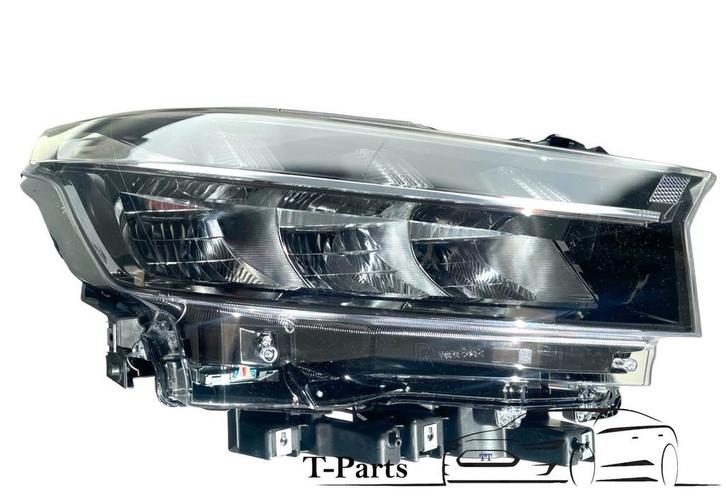 Suzuki S-cross rechts koplamp 3530063T00 LED 2021+ s cross, Auto-onderdelen, Verlichting, Suzuki, Gebruikt