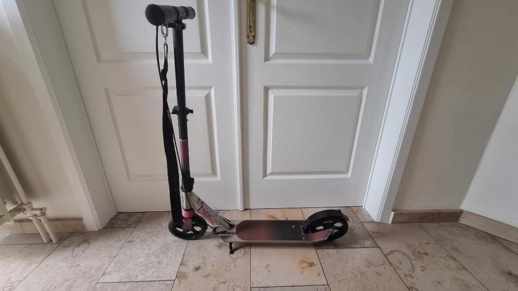 Mooie step Mid 9, Fietsen en Brommers, Steps, Gebruikt, Gewone step, Ophalen