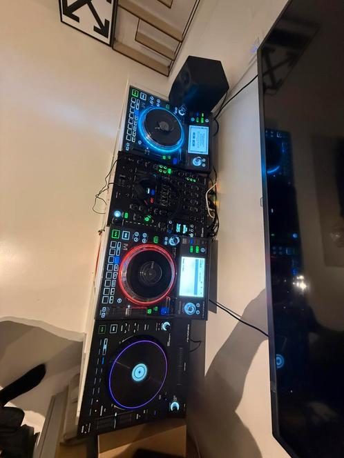Denon DJ set in perfecte staat (4 kanaals), Muziek en Instrumenten, Dj-sets en Draaitafels, Zo goed als nieuw, Dj-set, Denon, Ophalen