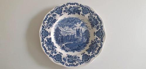 Vintage Balmoral Castle porseleinen bord, Antiek en Kunst, Antiek | Wandborden en Tegels, Ophalen