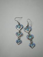 Boucles d'oreilles en argent avec cœurs en strass bleus, Bleu, Autres matériaux, Avec strass, Pendantes