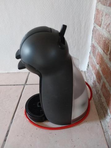 Dolce Gusto goedwerkende koffiemachine cups beschikbaar voor biedingen