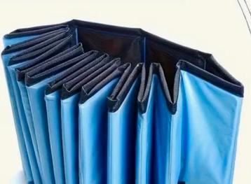 Hondenzwembadjes of ideaal voor kleine kindjes beschikbaar voor biedingen
