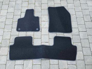 Tapis de sol Peugeot 5008