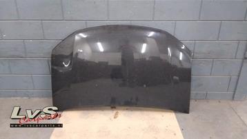 Motorkap van een Dacia Sandero (NV676) beschikbaar voor biedingen