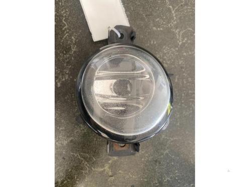Mistlamp rechts-voor van een BMW 1-Serie, Auto-onderdelen, Verlichting, BMW, Gebruikt, 3 maanden garantie