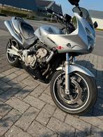 Moto honda hornet 600, Tourisme, Plus de 35 kW, Particulier, Permis Moto A