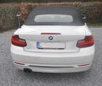 BMW 220d Cabrio met M pakket, Autos, BMW, Carnet d'entretien, Cuir, Automatique, Propulsion arrière