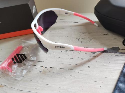 Lunettes de vélo Siroko Vuelta. blanc-rose. Très peu utilisé, Bijoux, Sacs & Beauté, Lunettes de Soleil & Lunettes | Femmes, Comme neuf