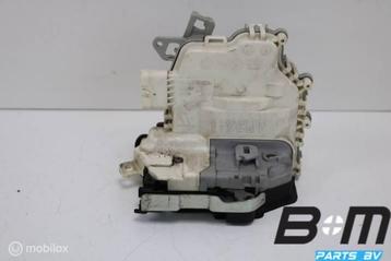 Portierslot links achter Audi A3 8V Limo 8K0839015C beschikbaar voor biedingen