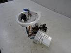 BRANDSTOFPOMP BMW X1 (F48) (01-2014/06-2022) (7300465-08), Gebruikt, BMW
