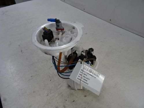 BRANDSTOFPOMP BMW X1 (F48) (01-2014/06-2022) (7300465-08), Auto-onderdelen, Brandstofsystemen, BMW, Gebruikt