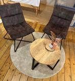 Loungestoelen + tafel en mat, Tuin en Terras, Tuinsets en Loungesets, 2 zitplaatsen, Overige materialen, Bijzettafel, Ophalen of Verzenden