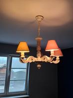 Landelijke Luchter, Enlèvement, Bois