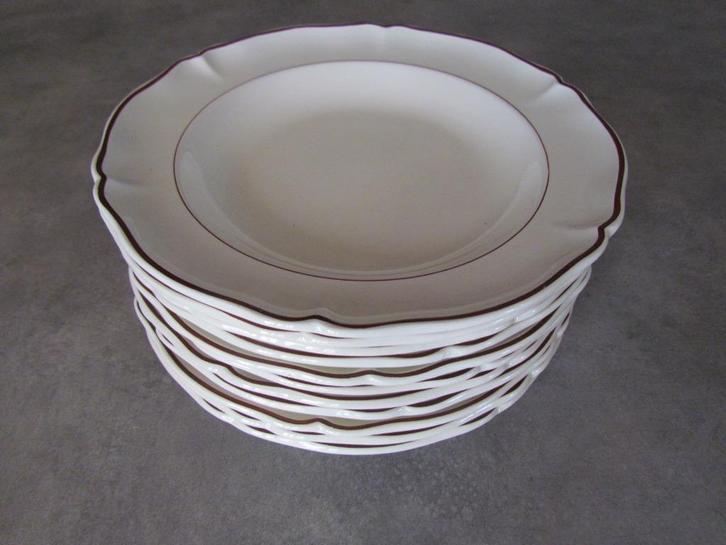 Servies: Villeroy & Boch, Antiek en Kunst, Antiek | Servies compleet, Ophalen