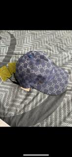 Gucci pet dubai blue, Kleding | Heren, Hoeden en Petten, Ophalen of Verzenden, Zo goed als nieuw, Pet