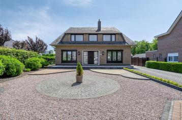 Huis te koop in Maaseik, 4 slpks beschikbaar voor biedingen