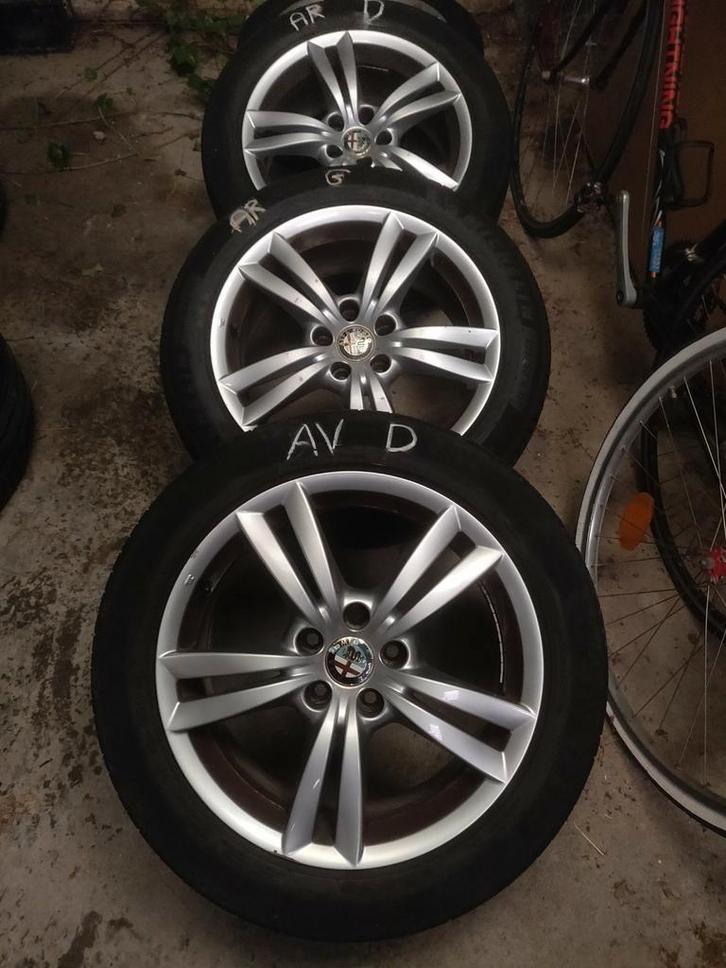 Jantes Alfa Romeo 17", Auto-onderdelen, Banden en Velgen, Band(en), Gebruikt, Ophalen