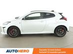Toyota Yaris 1.6 Turbo GR (bj 2024), Auto's, 1618 cc, Gebruikt, Alcantara, Wit