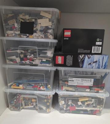 LEGO Collectie – Disney Castle, ISS, Steamboat Willie & Stat beschikbaar voor biedingen