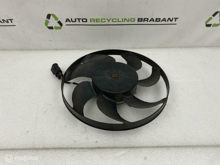 Koelvin Volkswagen Beetle  Jetta ORIGINEEL 1KM959455D, Auto-onderdelen, Motor en Toebehoren, Volkswagen, Gebruikt, Ophalen of Verzenden