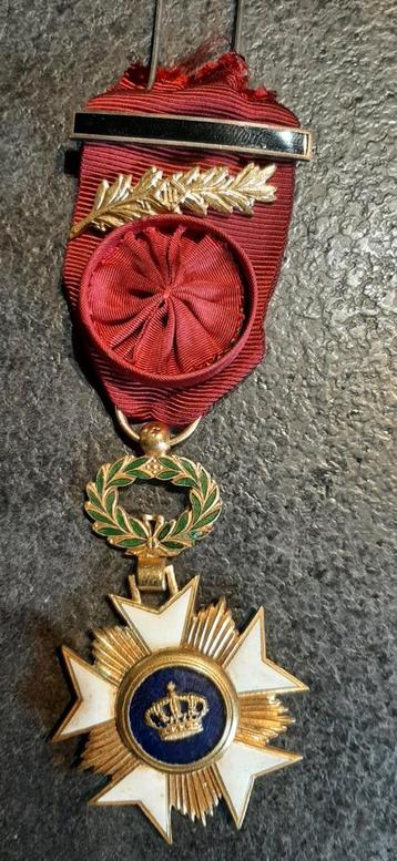 medaille  beschikbaar voor biedingen