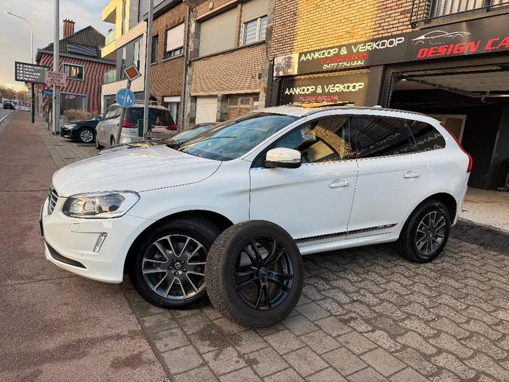 Volvo Xc60 D5 5Cylindres 220pk FULL Options Netto 18182, Autos, Volvo, Entreprise, Achat, XC60, 4x4, ABS, Caméra de recul, Régulateur de distance
