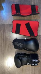 Boxhandschoenen en kniebeschermers, Sport en Fitness, Ophalen