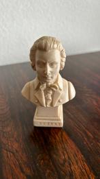 Kleine buste van W.A. Mozart, getekend G.R. op achterkant, Verzamelen, Ophalen of Verzenden, Zo goed als nieuw