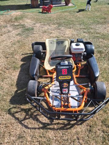 Kart met 4 takt motor Honda GX 200cc beschikbaar voor biedingen