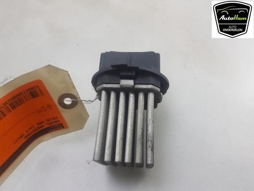 KACHELWEERSTAND S60 II (FS) (|F7253|30767040|5HL00894120|), Auto-onderdelen, Airco en Verwarming, Volvo, Gebruikt
