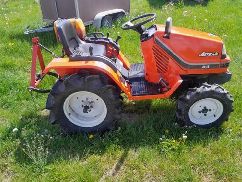 Minitractor kubota a14. 14pk/4WD aangepast voor meer plaats., Zakelijke goederen, Landbouw | Tractoren, tot 2500, Overige merken
