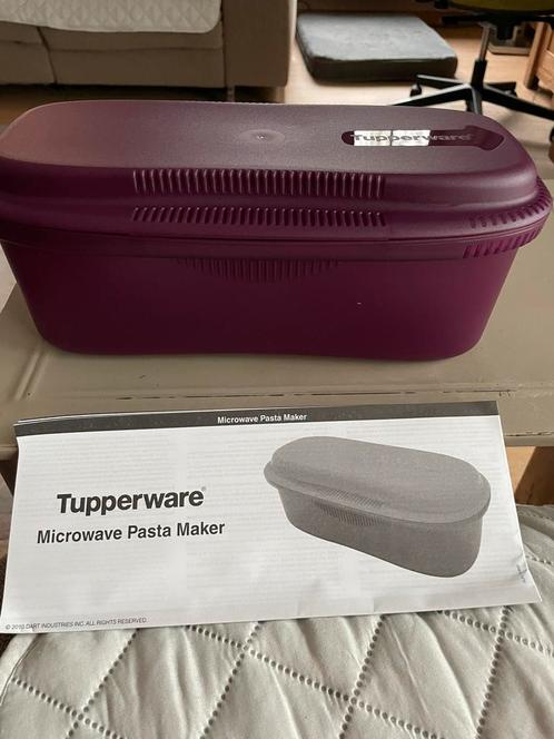 Maxi pastakoker Tupperware, Huis en Inrichting, Keuken | Tupperware, Nieuw, Bak of Kom, Paars, Ophalen of Verzenden