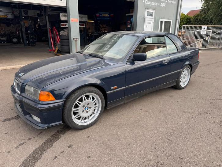 Bmw E36 320i Cabriolet met Hardtop, Auto's, BMW, Bedrijf, Te koop, 3 Reeks, ABS, Airbags, Centrale vergrendeling, Elektrische buitenspiegels