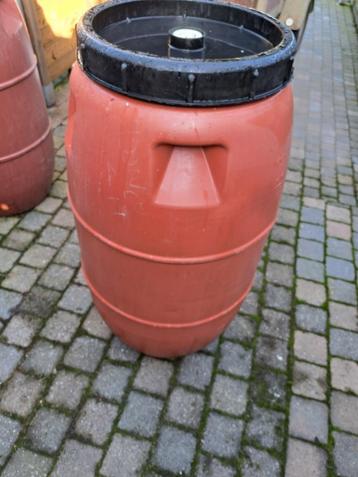 ronde  tonnen beschikbaar voor biedingen