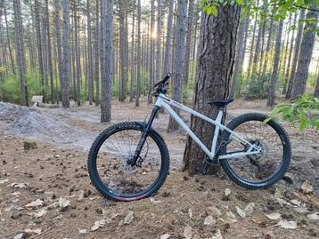 Commencal Meta HT Large Nieuw beschikbaar voor biedingen