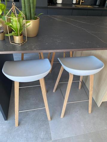 Hay About A Stool barkruk beschikbaar voor biedingen