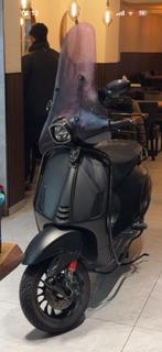 Vespa Sprint, Fietsen en Brommers, Scooters | Vespa, Ophalen, Zo goed als nieuw