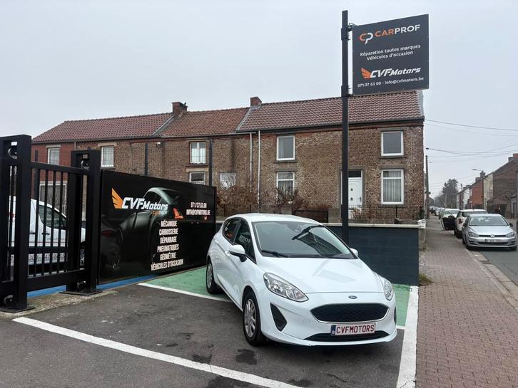 Ford fiesta, Autos, Ford, Entreprise, Achat, Phares directionnels, Régulateur de distance, Airbags, Air conditionné, Alarme, Android Auto