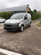 Fiat fiorino BENZINE 2019 106.dkm, Auto's, Euro 6, Bedrijf, Handgeschakeld, Achteruitrijcamera