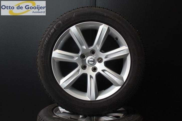 Originele Volvo V90 S90 Velgen Nieuwstaat Winterbanden 17 In, Auto-onderdelen, Banden en Velgen, Banden en Velgen, Winterbanden