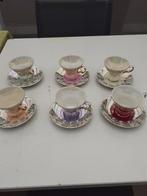 6 retro koffie tassen met ondertassen, Antiek en Kunst, Ophalen