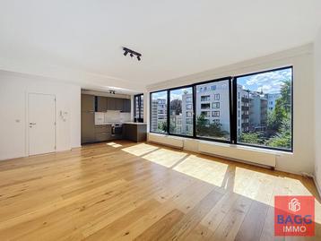Appartement te koop in Antwerpen, 1 slpk beschikbaar voor biedingen