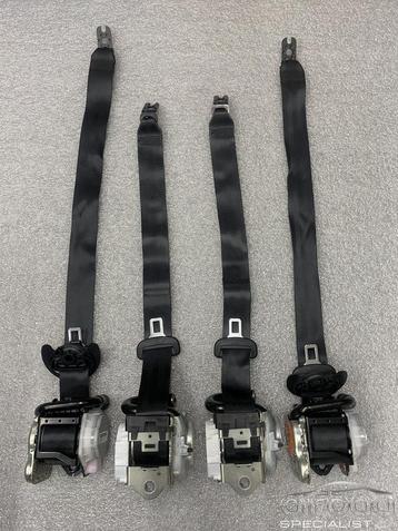 Seat Ateca 2016+ gordelspanner set VOOR & ACHTER 577857706 5 beschikbaar voor biedingen