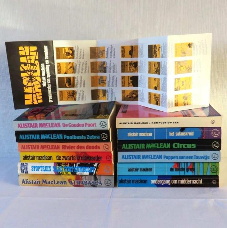 12 boeken Alistair MacLean (lot), Boeken, Avontuur en Actie, Gelezen, Ophalen of Verzenden